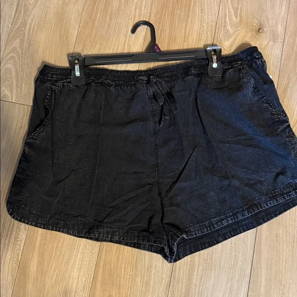 Time and Tru Women's Garment Dye Pull On Shorts, 3.5" Inseam, Size XXL - Picture 3 of 4
